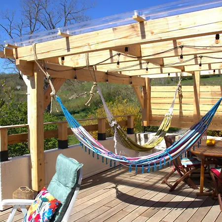 Ecrin De Verdure En Ardeche Verte Colombier-le-Vieux
